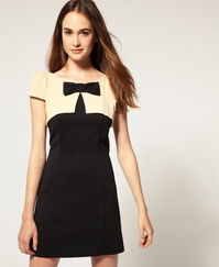 姐妹們，沖啊！精品外貿(mào)服裝限時(shí)大搶購(gòu)，全場(chǎng)低至80元！